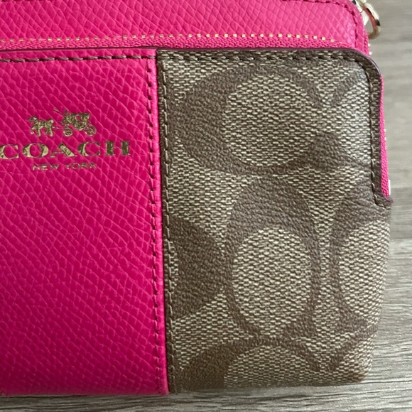 NWT Coach Double Corner Zip Wristlet Khaki/ Pink Ruby - Picture 6 of 10